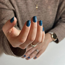 Load image into Gallery viewer, Gemini Nail Polish - Elegance
